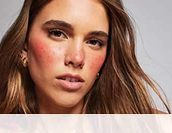 Strawberry Makeup